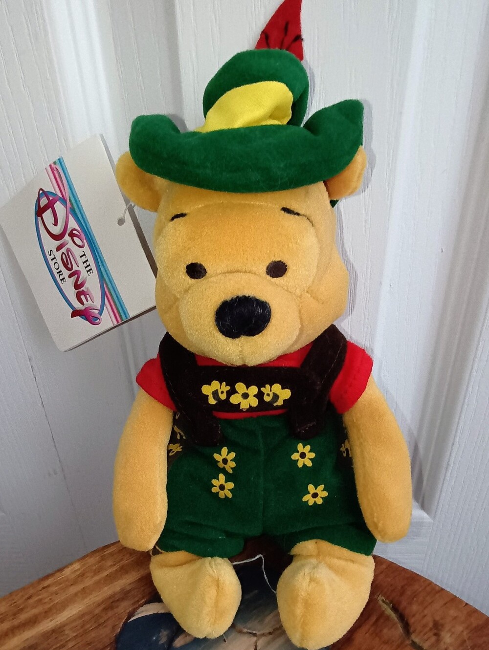 NWT Disney Store October Fest Winnie The Pooh Mini Plush Beanie Plush RETIRED